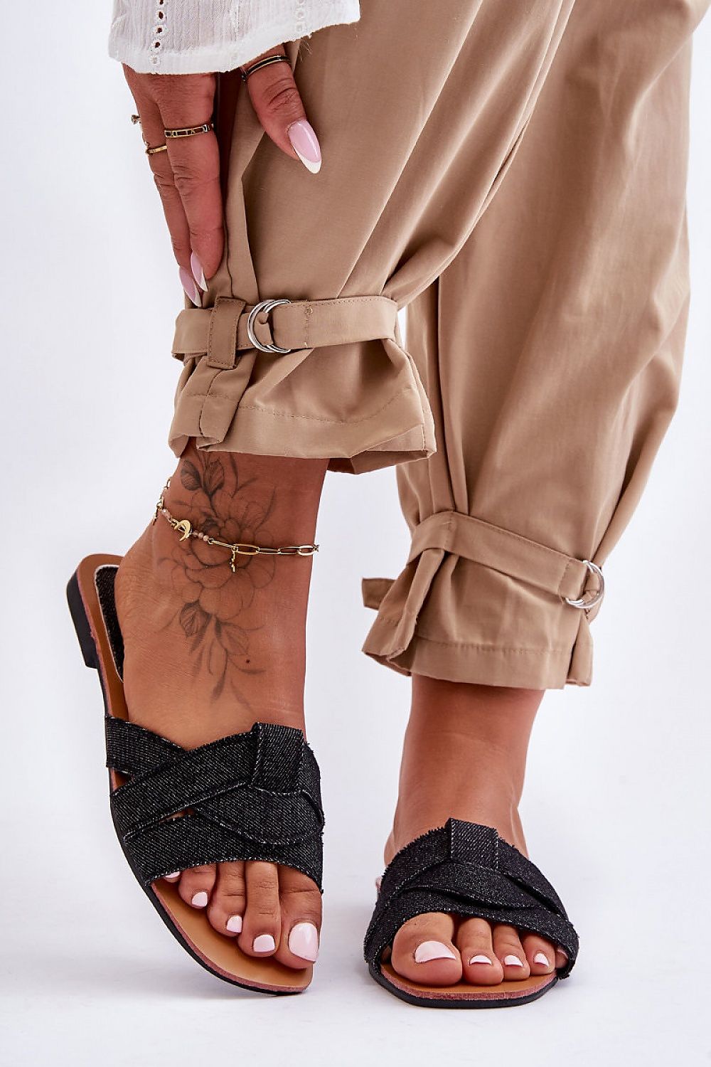 Flip-flops model 183492